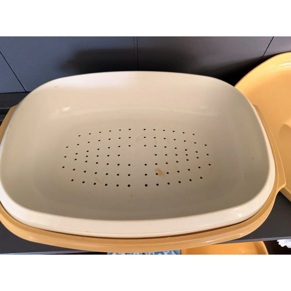 Vintage 1970's 3pc Tupperware Harvest Gold Microwave Steamer USA